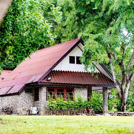 Nan Waterside Hong Bon Nern Bed and Breakfast Eksteriør billede