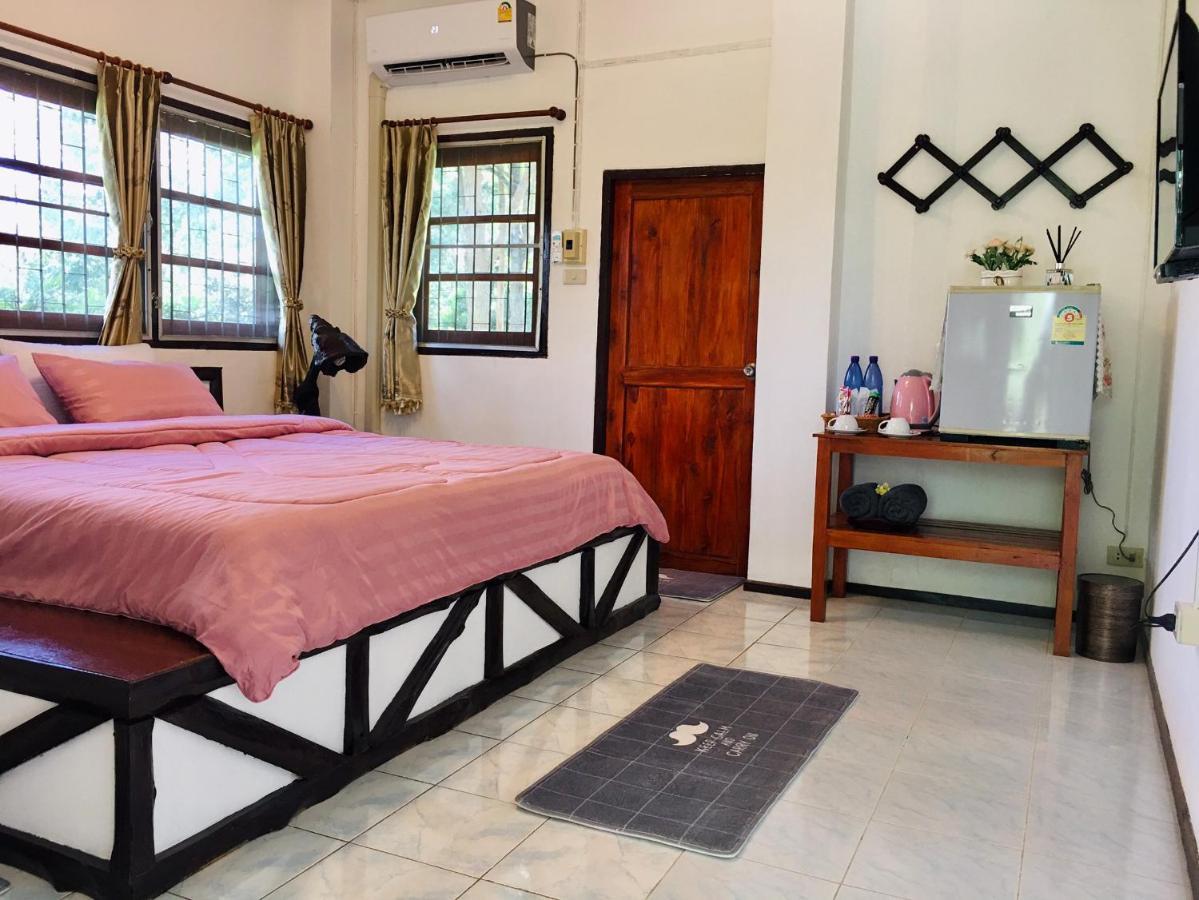 Nan Waterside Hong Bon Nern Bed and Breakfast Eksteriør billede