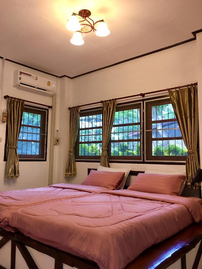 Nan Waterside Hong Bon Nern Bed and Breakfast Eksteriør billede