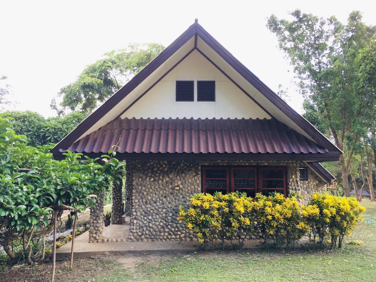 Nan Waterside Hong Bon Nern Bed and Breakfast Eksteriør billede
