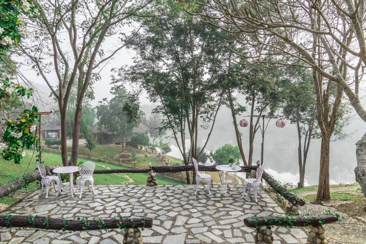 Nan Waterside Hong Bon Nern Bed and Breakfast Eksteriør billede