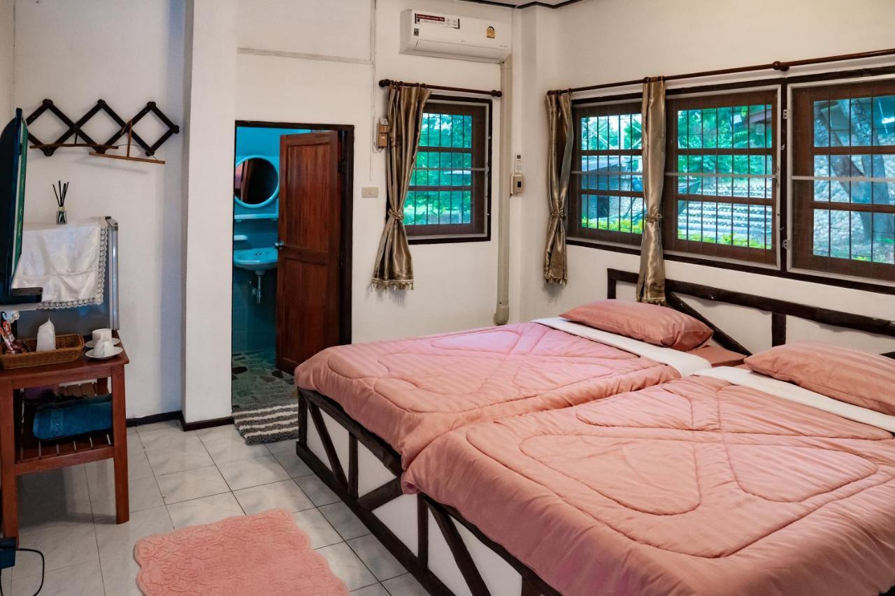 Nan Waterside Hong Bon Nern Bed and Breakfast Eksteriør billede